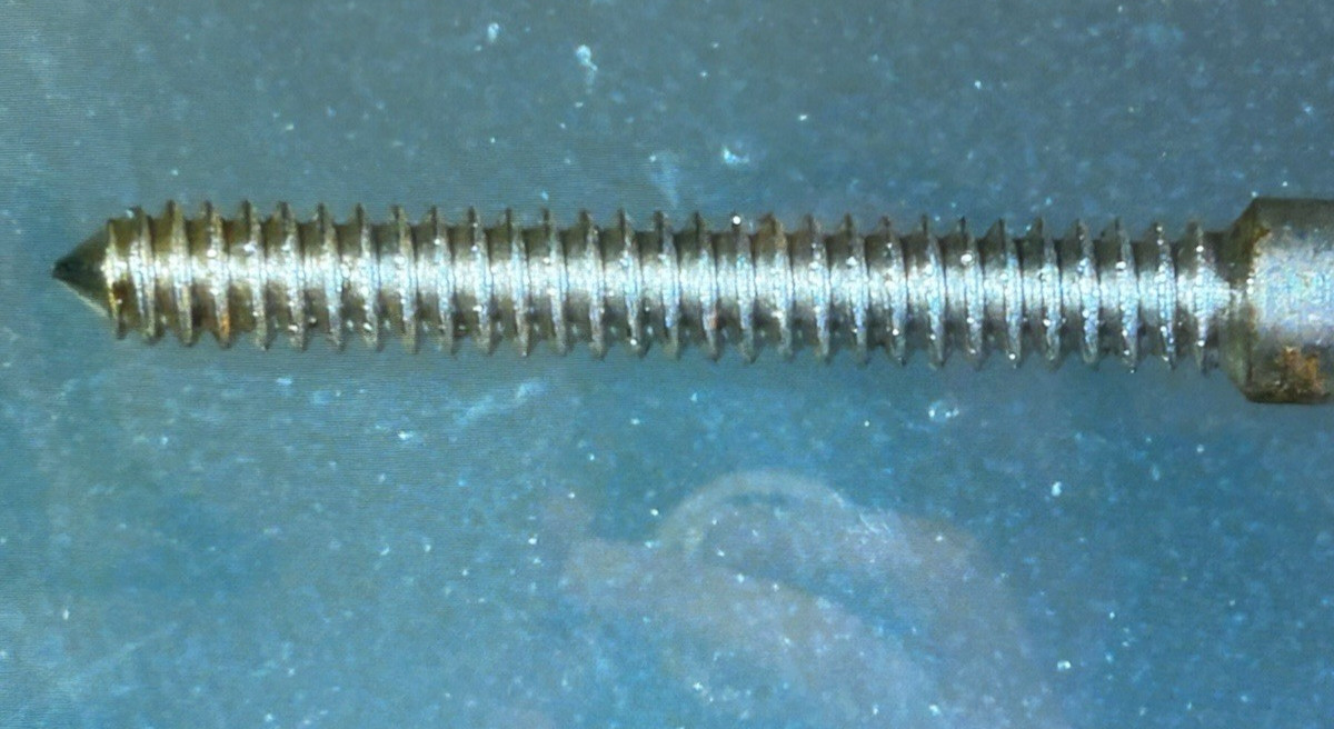 AS 1200 – Winding Stem – Part 401 – .89 mm – Tap 10 – 13.25 mm long