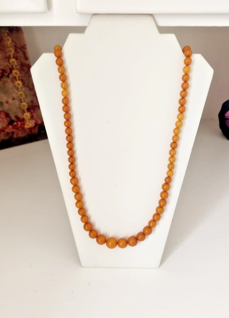 Vintage Graduated Bakelite Butterscotch Beaded Egg Yolk Long Necklace 25” Inches