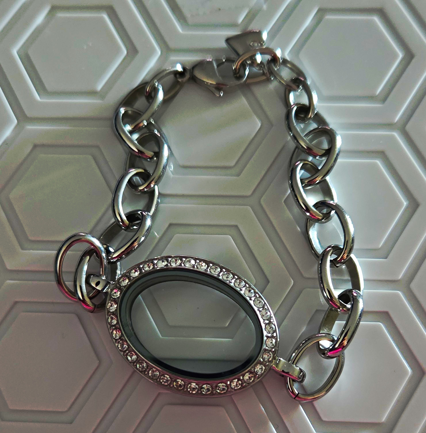 Origami Owl Oval Crystal Locket Bracelet