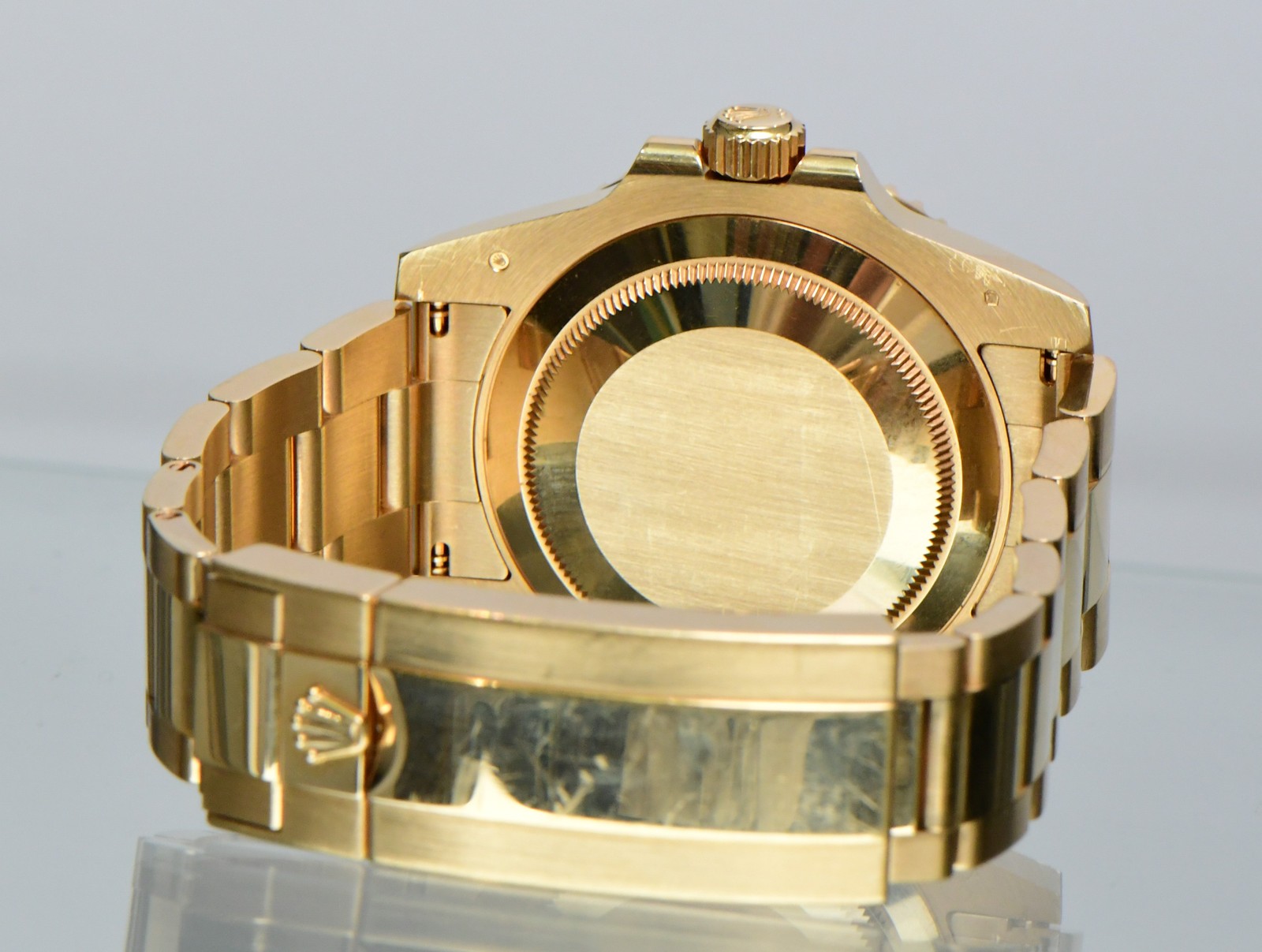 ROLEX 40mm Yellow Gold Submariner from 2019 Full Set
