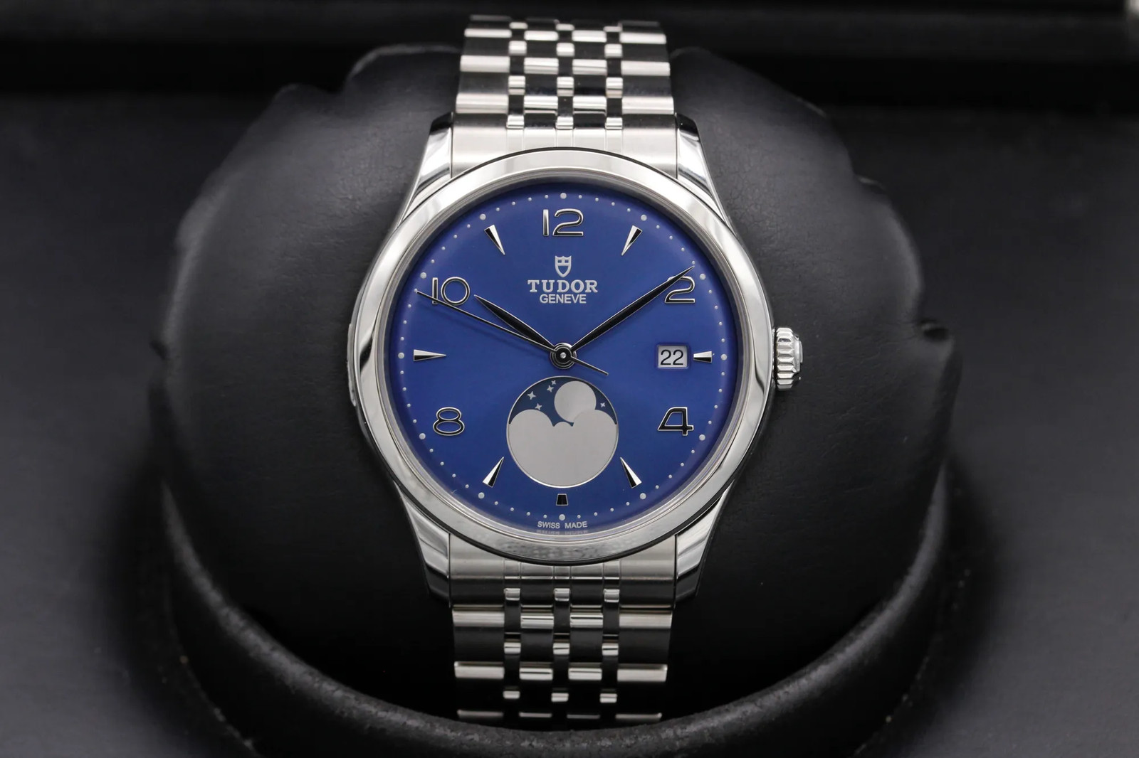 Tudor 1926 Luna M91560-0002