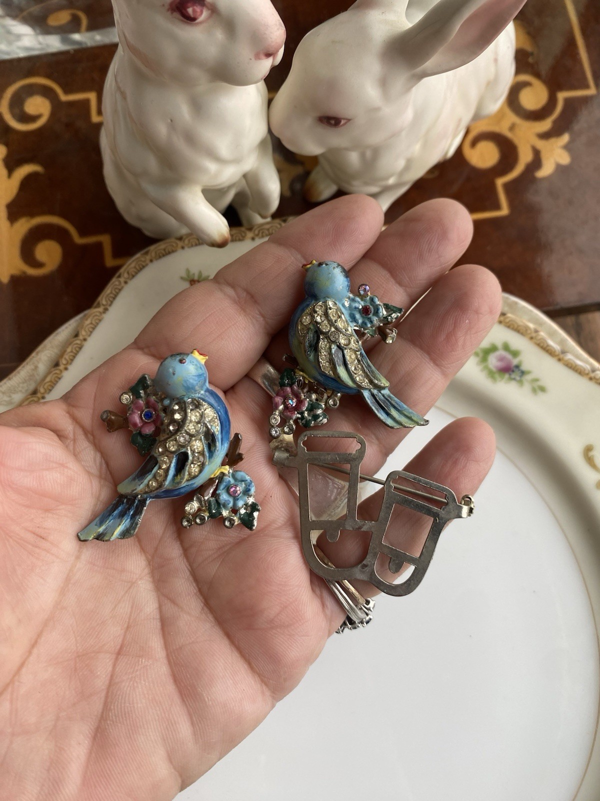 Rare Vintage 40s Coro Duette Enamel Love Birds Fur Clips Rhinestone Pin Brooch