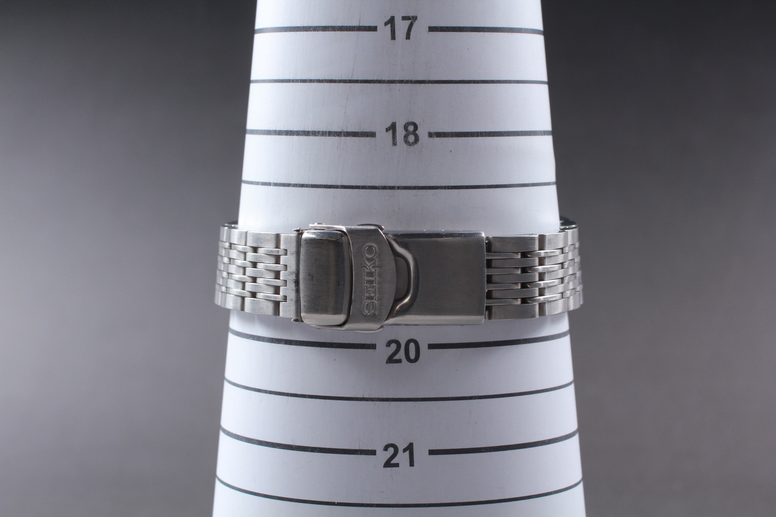 Vintage SEIKO SUS 4S12-0010 Black Automatic 100M 25J 39mm Men’s Watch JAPAN Z439