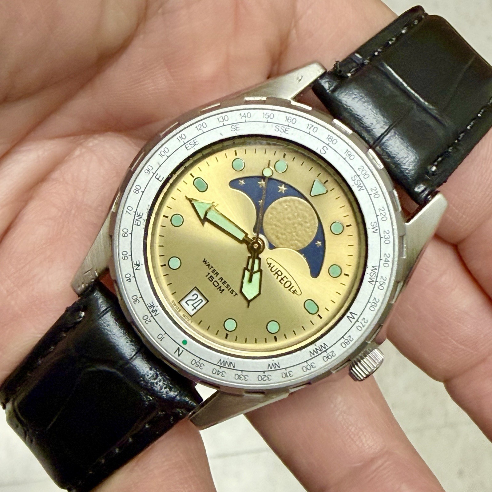 Vintage AUREOLE Moon Phase Quartz SW-224 Men’s 39mm Diver Watch Compass Bezel