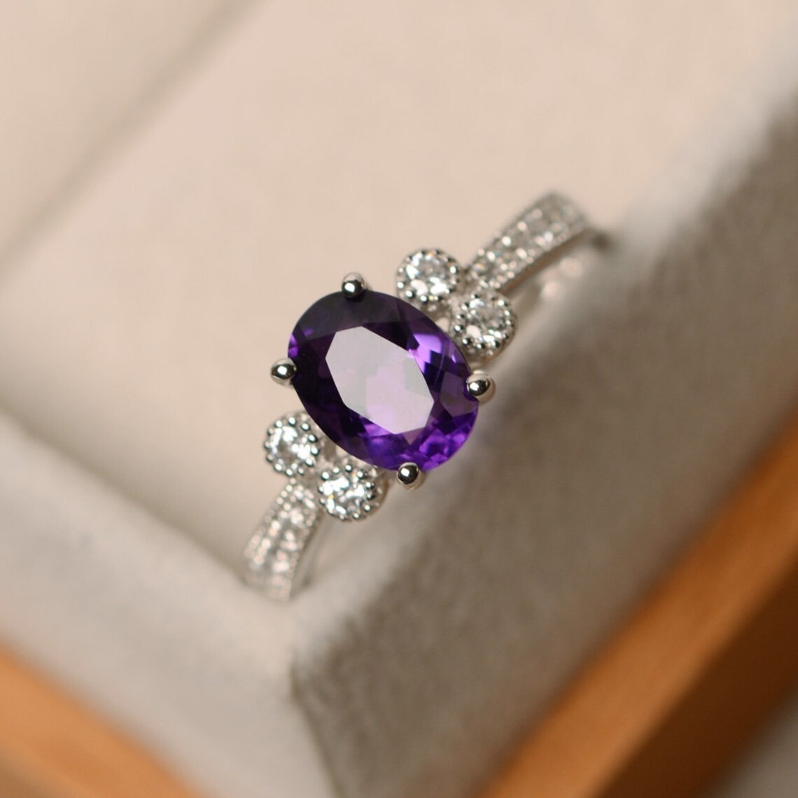 2CT Amethyst Oval Gemstone 925 Silver Plated Dainty Ring Duty Free