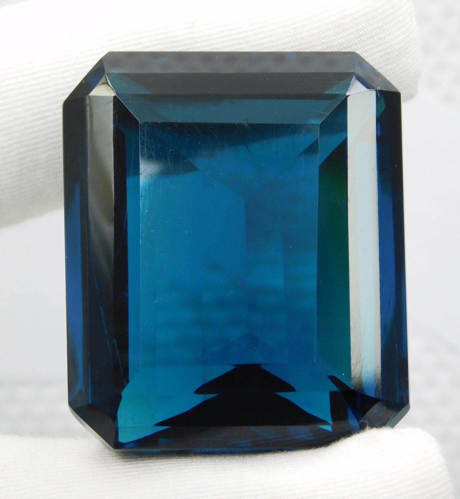 Rare Natural Bluish Green Grandidierite 170.25 Ct Emerald Cut – AAA Flawless Gem