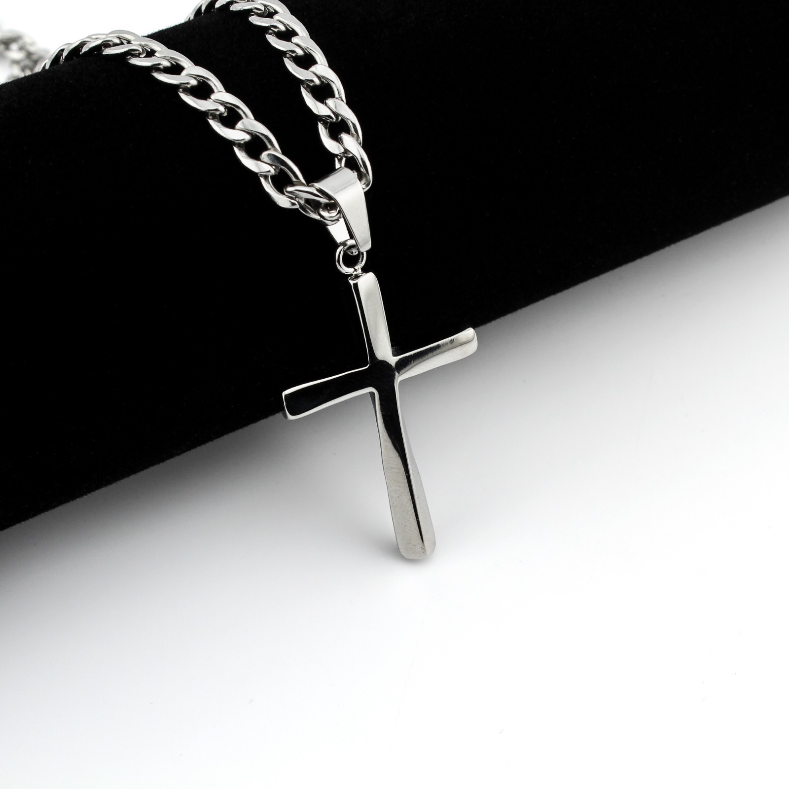 Men’s Stainless Steel Cross Necklace Cuban Link Chain Silver Pendant 5mm