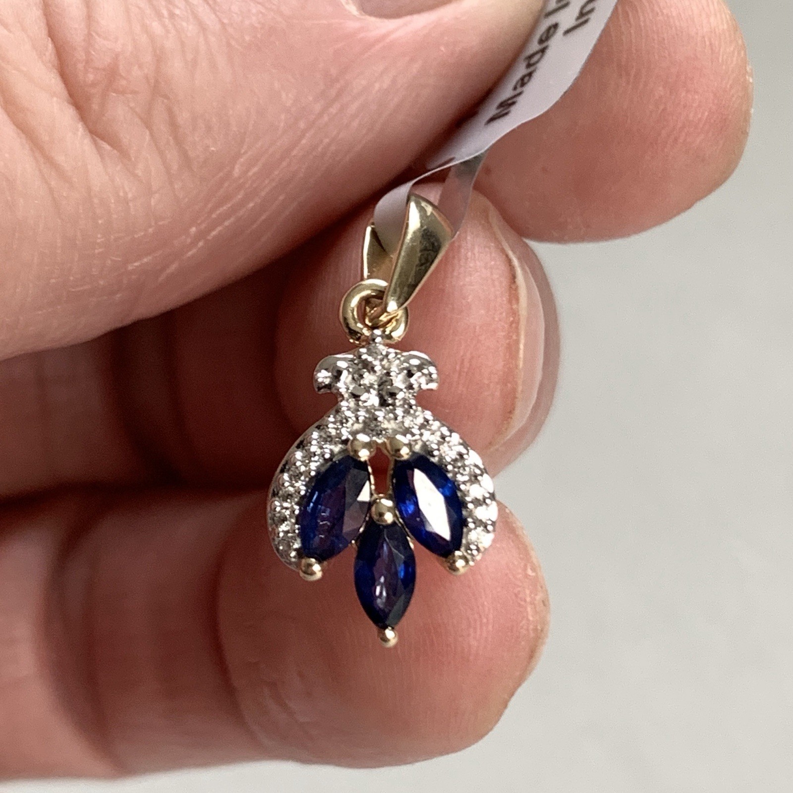 10ct Gold Sapphire Topaz Pendant 10k 417 Hallmarked 9ct 9K 375 1.85g 24 X 12mm