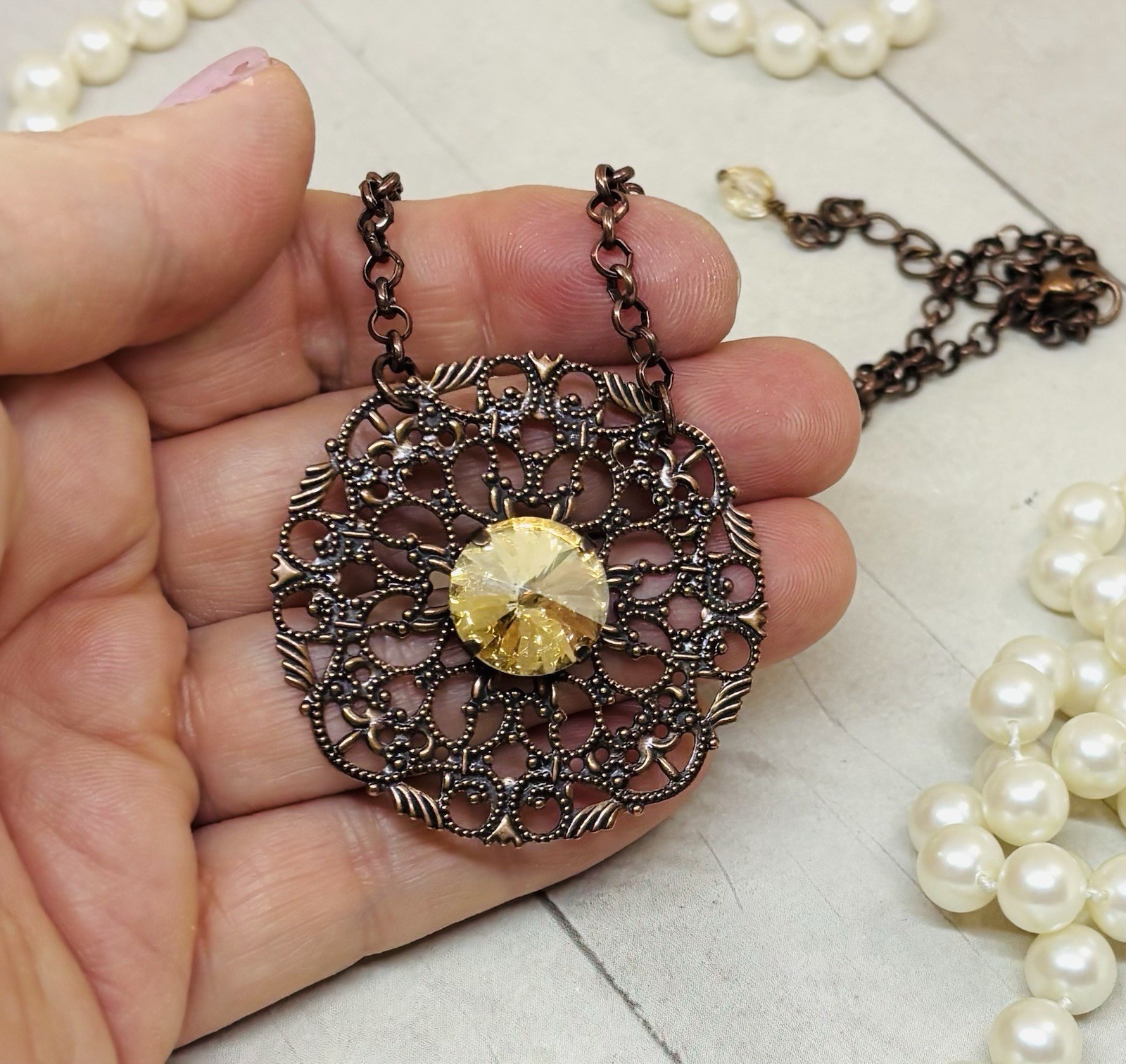 Antique Copper Plated Golden Shadow Cup Chain Filigree Lightweight Pendant