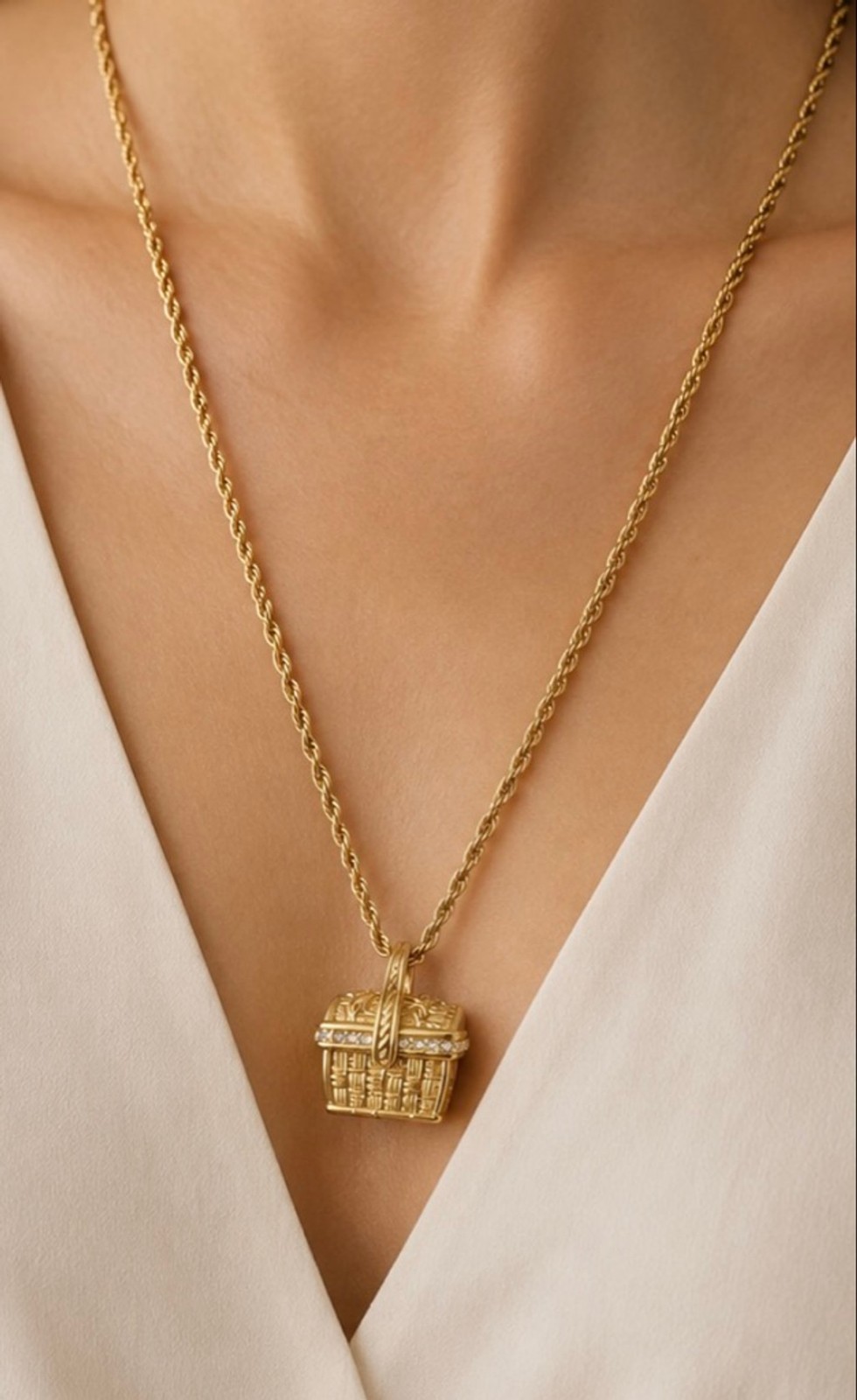 David Markstein Italian Bronze Basket Necklace 18in 18k Gold Covered