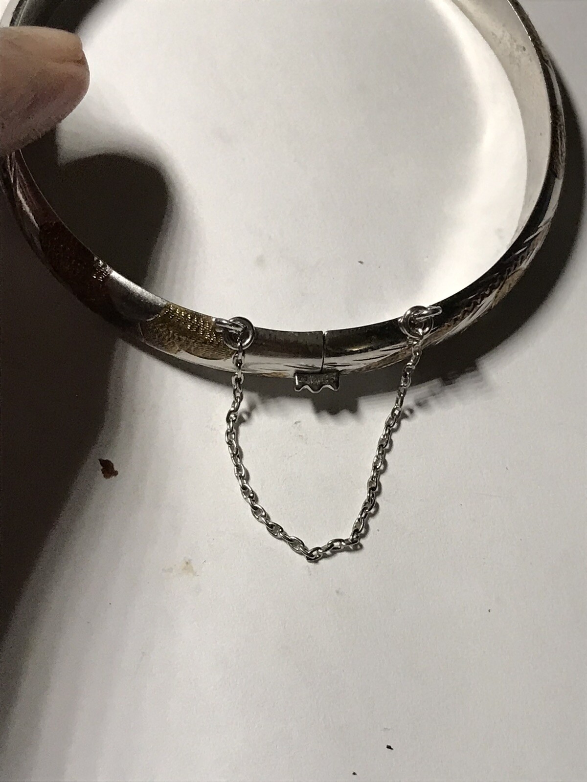 Kids victorian Sterling silver bangle Jewelry With Safety Chain 2.5”