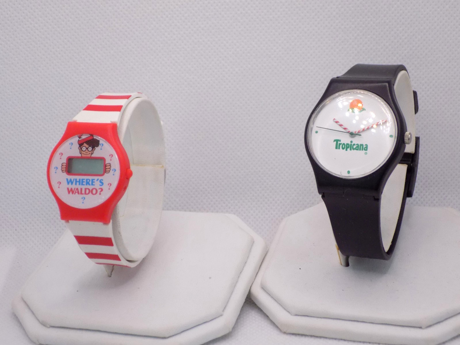 Lot of 2 Vintage 1990s Tropicana & WHERE’S WALDO? Quartz Watches New Old Stock