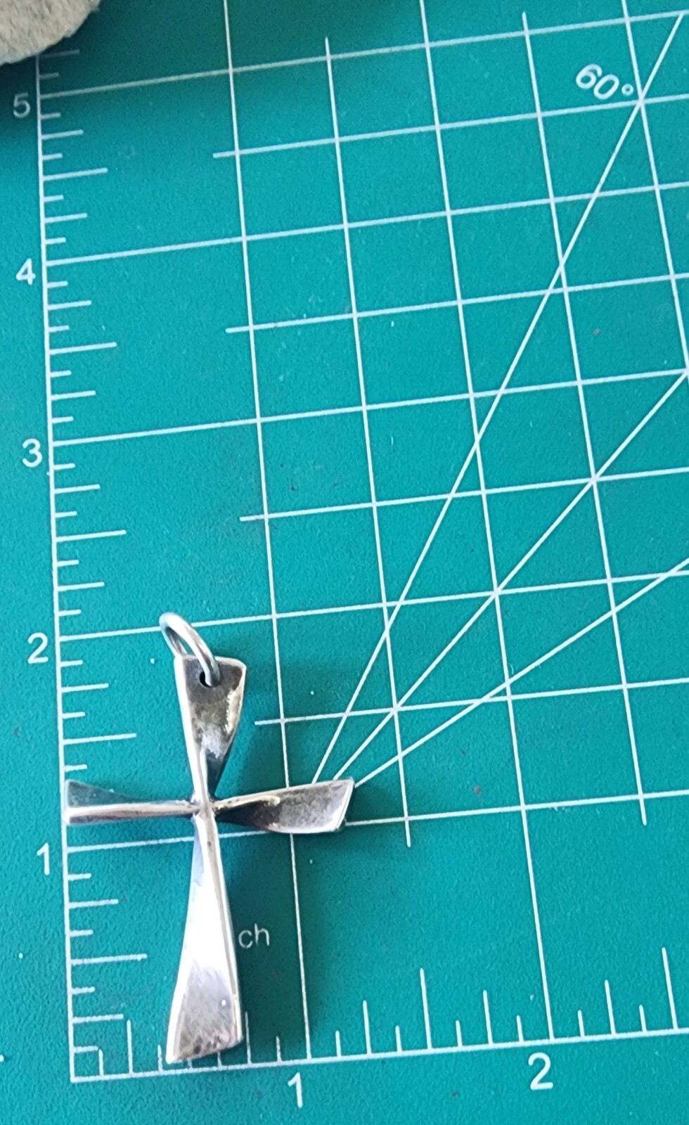 Rare Large James Avery Twist Cross Pendant Unisex, Neat Piece! 7.69 Grams
