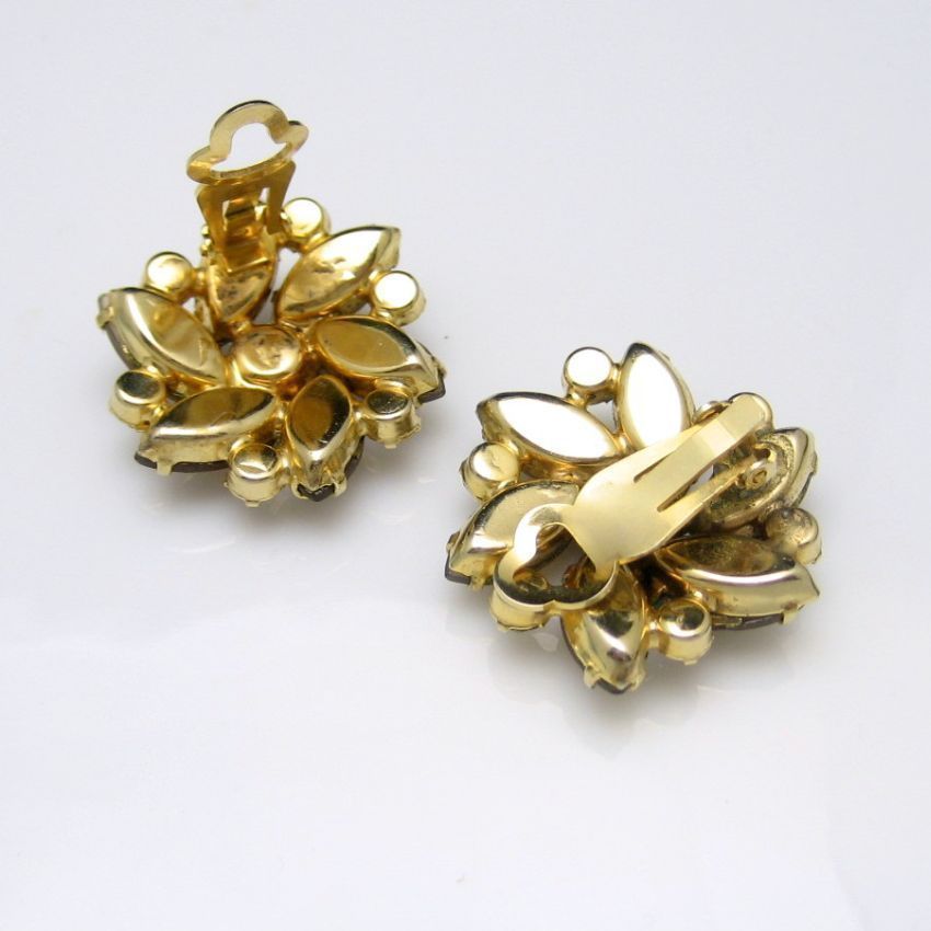 D&E Juliana Vintage Satin Glass Large Clip Earrings Topaz Rhinestones Prong Set