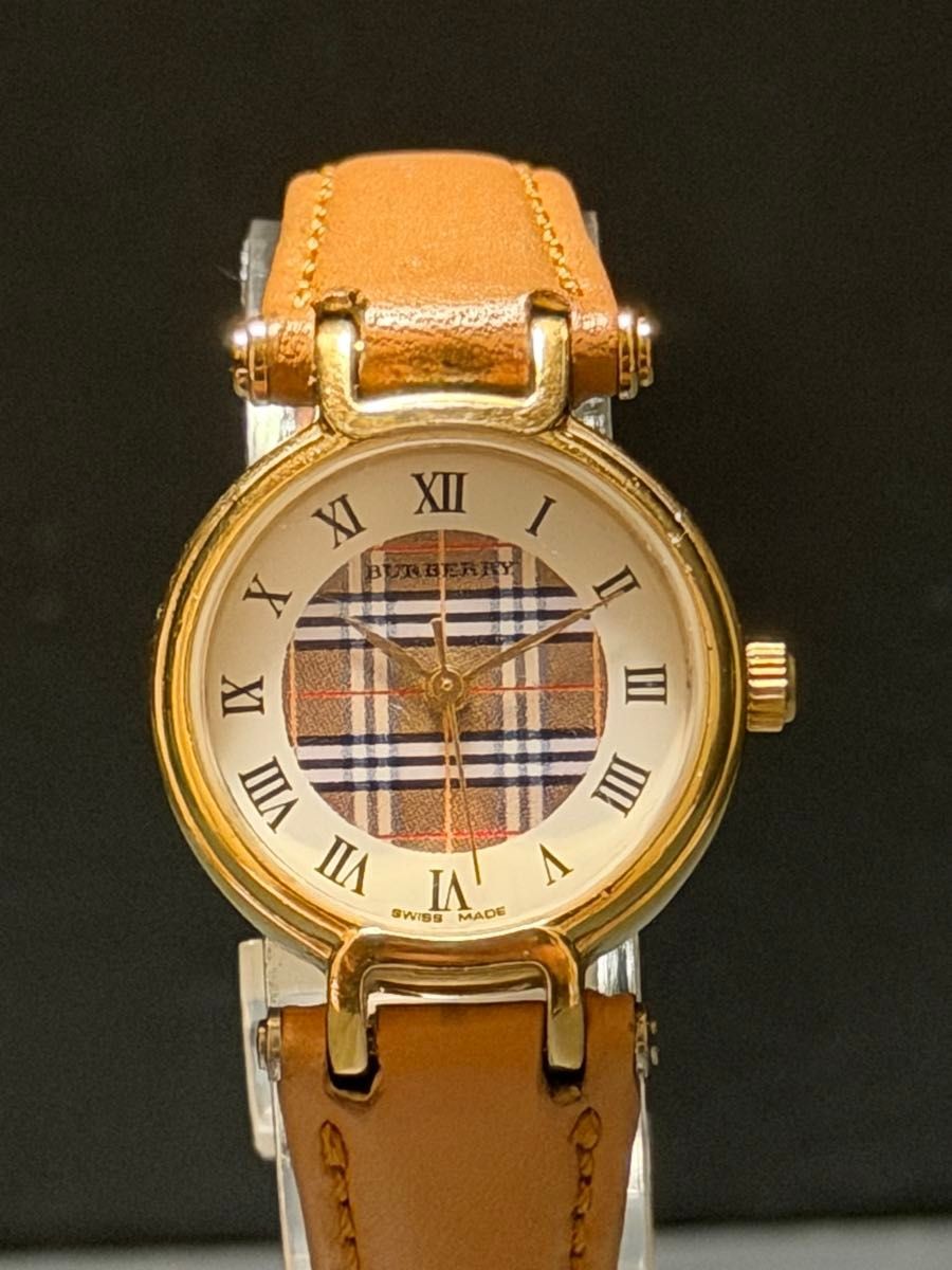 Super Stylish Good Condition Burberry White Brown Dial Ladies Watch in Good Work