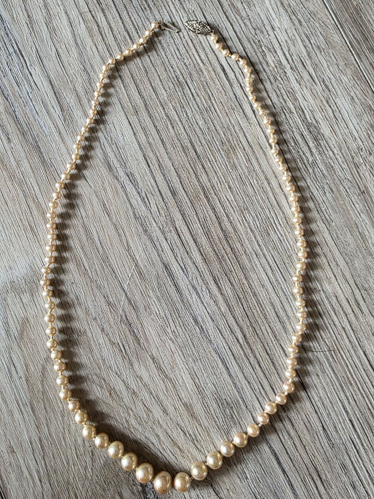 Vintage Graduated Faux Pearl Necklace 10K Solid Gold Clasp Craft Repair 17″