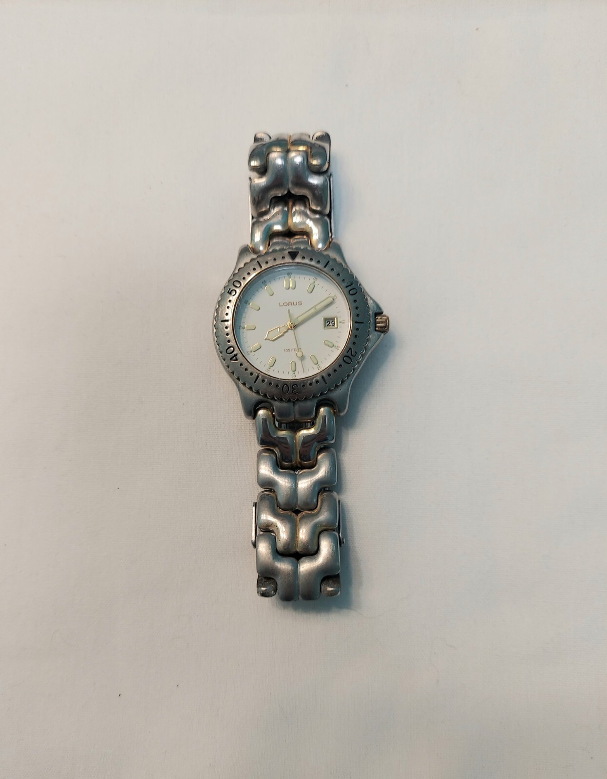 Lorus 100 Feet Water Resistant Men’s Silver Tone Watch