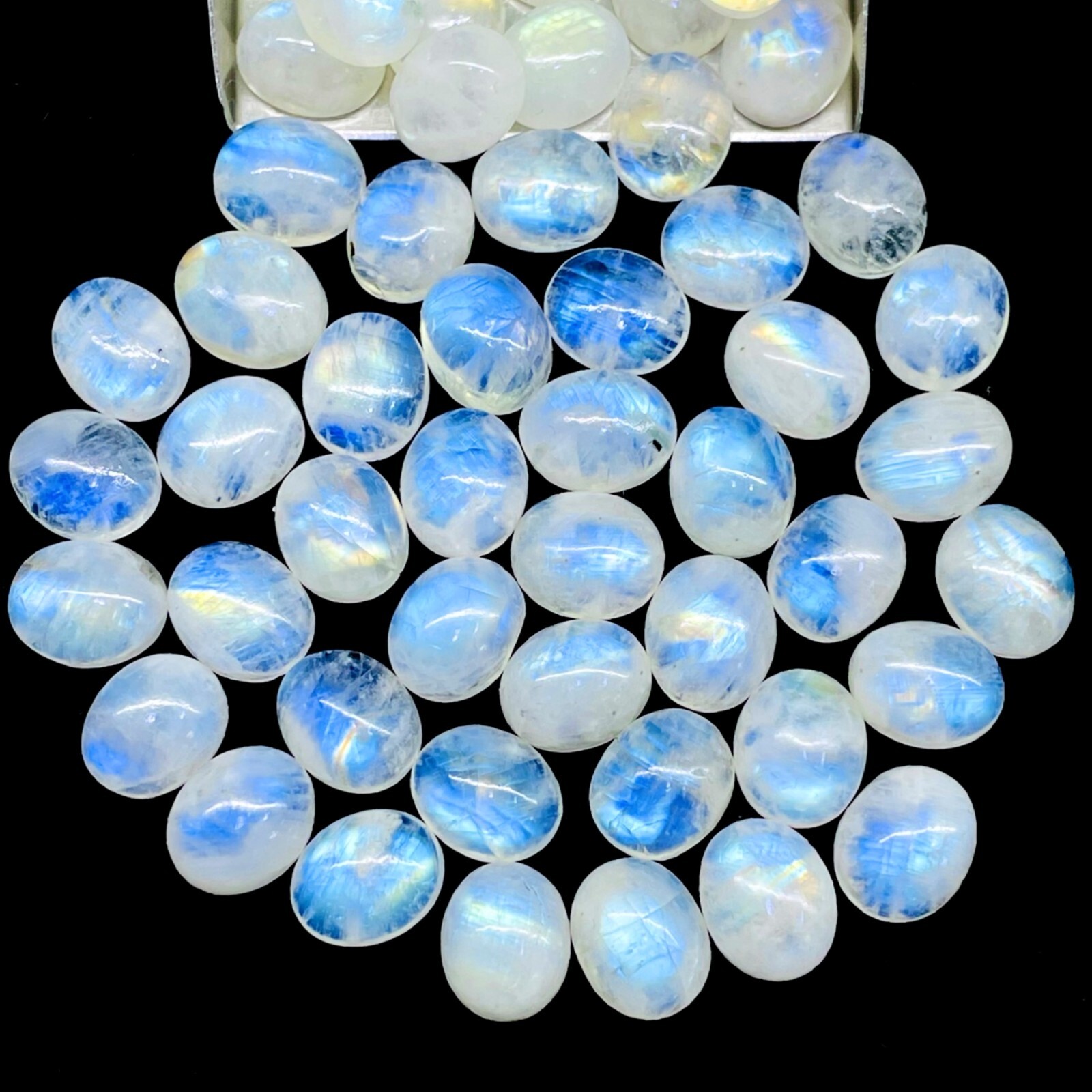 20 Pcs Natural Rainbow Moonstone 12x10mm Oval Blue Flash Cabochon Gemstones