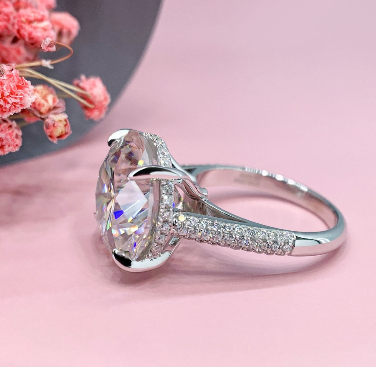 RARE 10.00 Ct, Certified White Diamond Ring,Tariffs FREE & Matching Studs .