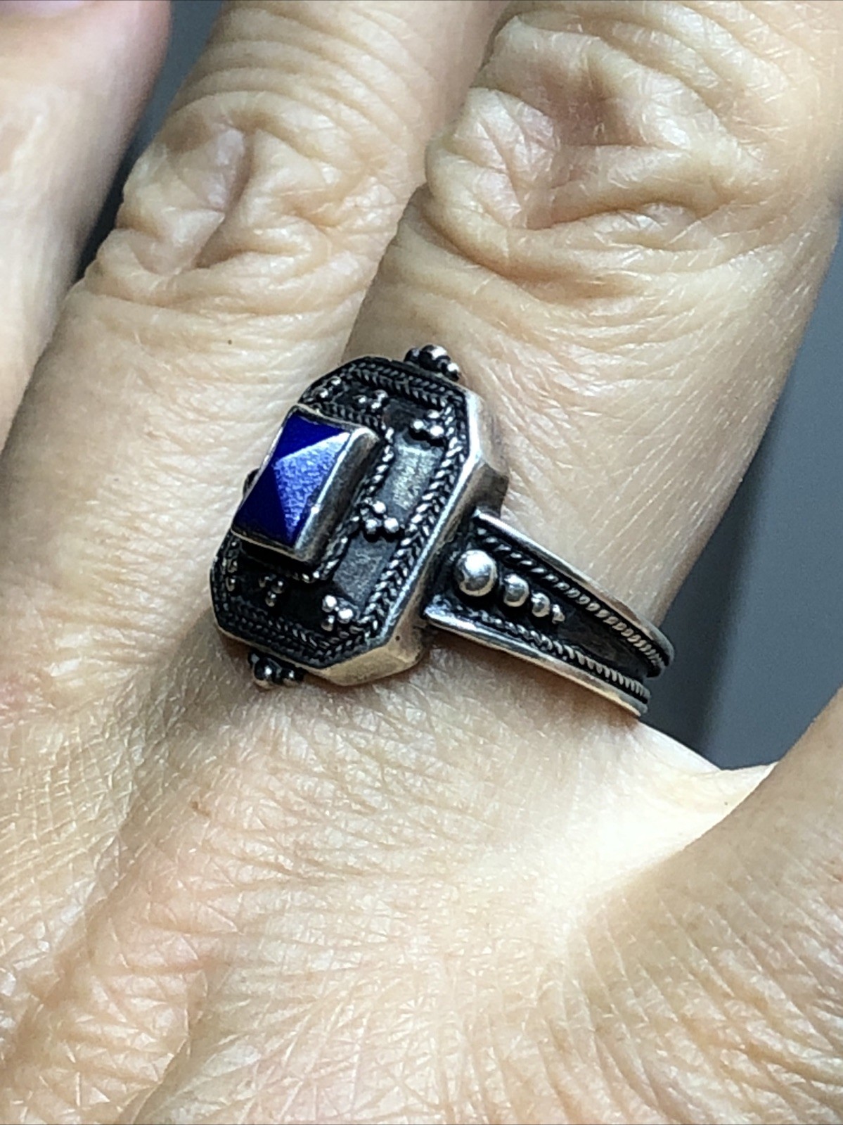 40. Vintage SAVATI Sterling silver 925 Pointed Lapis stone Ring 7.5s. 4.9g