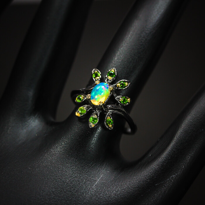 Heated Natural Opal chrome diopside Silver ring 925 Sterling / RVS303