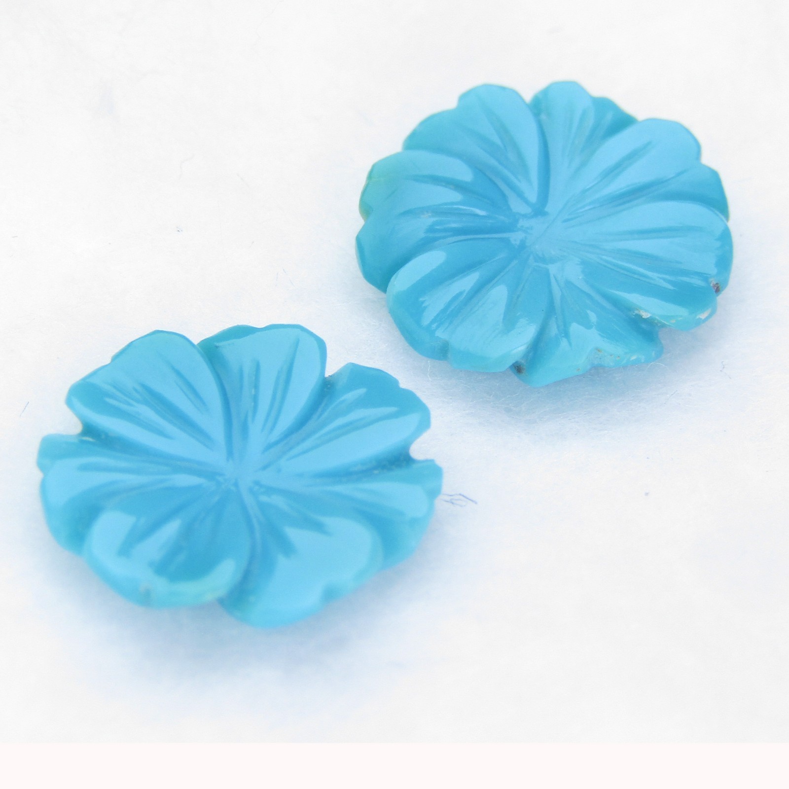 3.70Cts Elegant Natural Turquoise 11.6mm Flower Carving Pair Arizona Gemstones