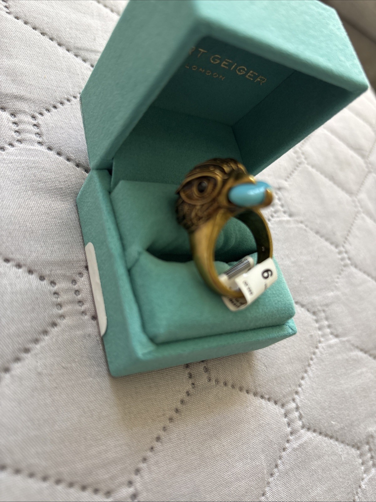 KURT GEIGER LONDON ANTIQUED GOLD TONE EAGLE HEAD RING TURQUOISE 9 New In Box