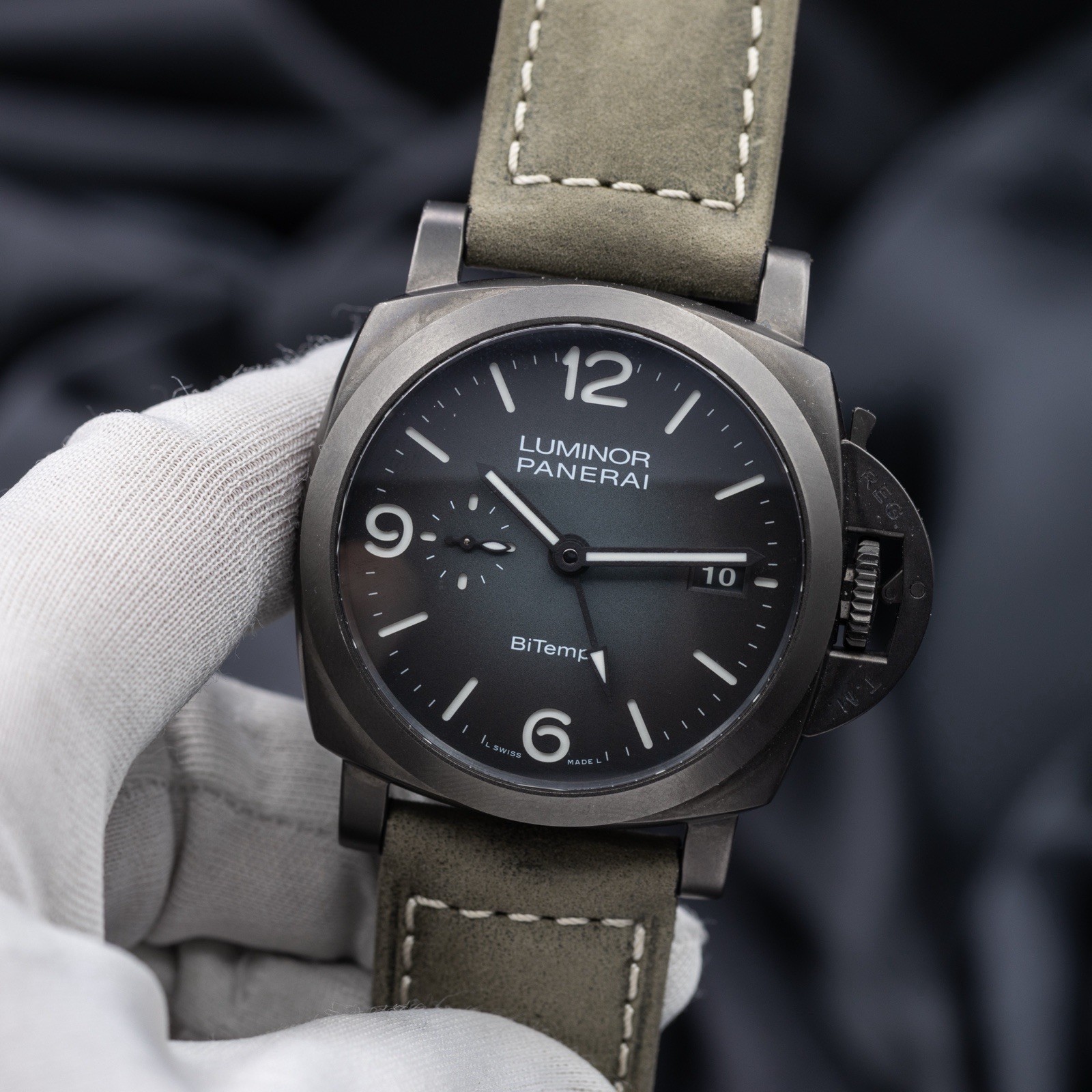 Panerai Luminor Bitempo PAM01467 NYC Boutique Ed. 44MM Black Titanium -Comp. Set