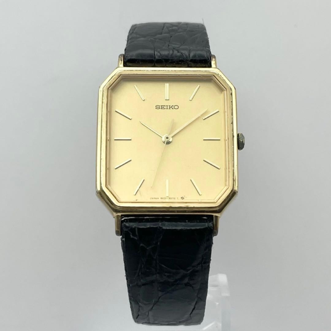80s Vintage SEIKO Dolce 5P31-5C50 Gold Quartz Watch from japan