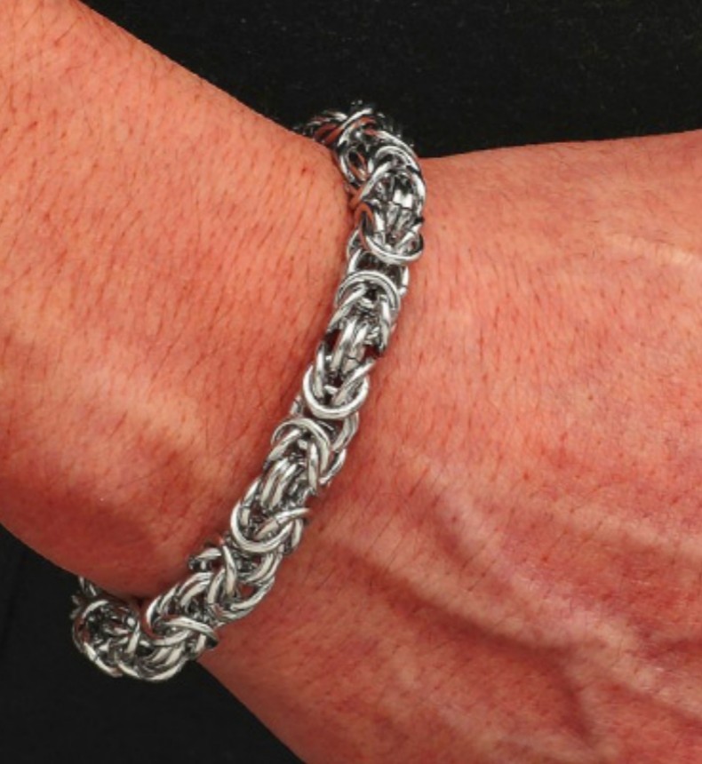 Vintage Silver Plated Alloy Circle Cluster Braided Lantern Chain Bracelet