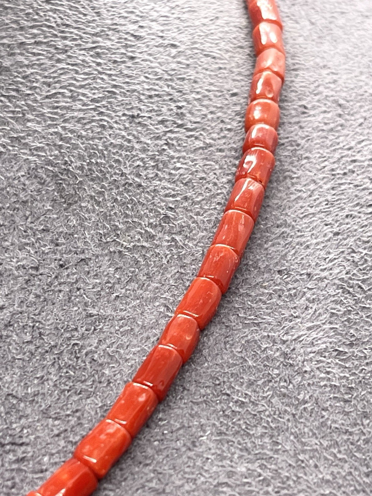 Natural Mediterranean Red Coral Necklace-46cm-5mm Cans-925 Silver