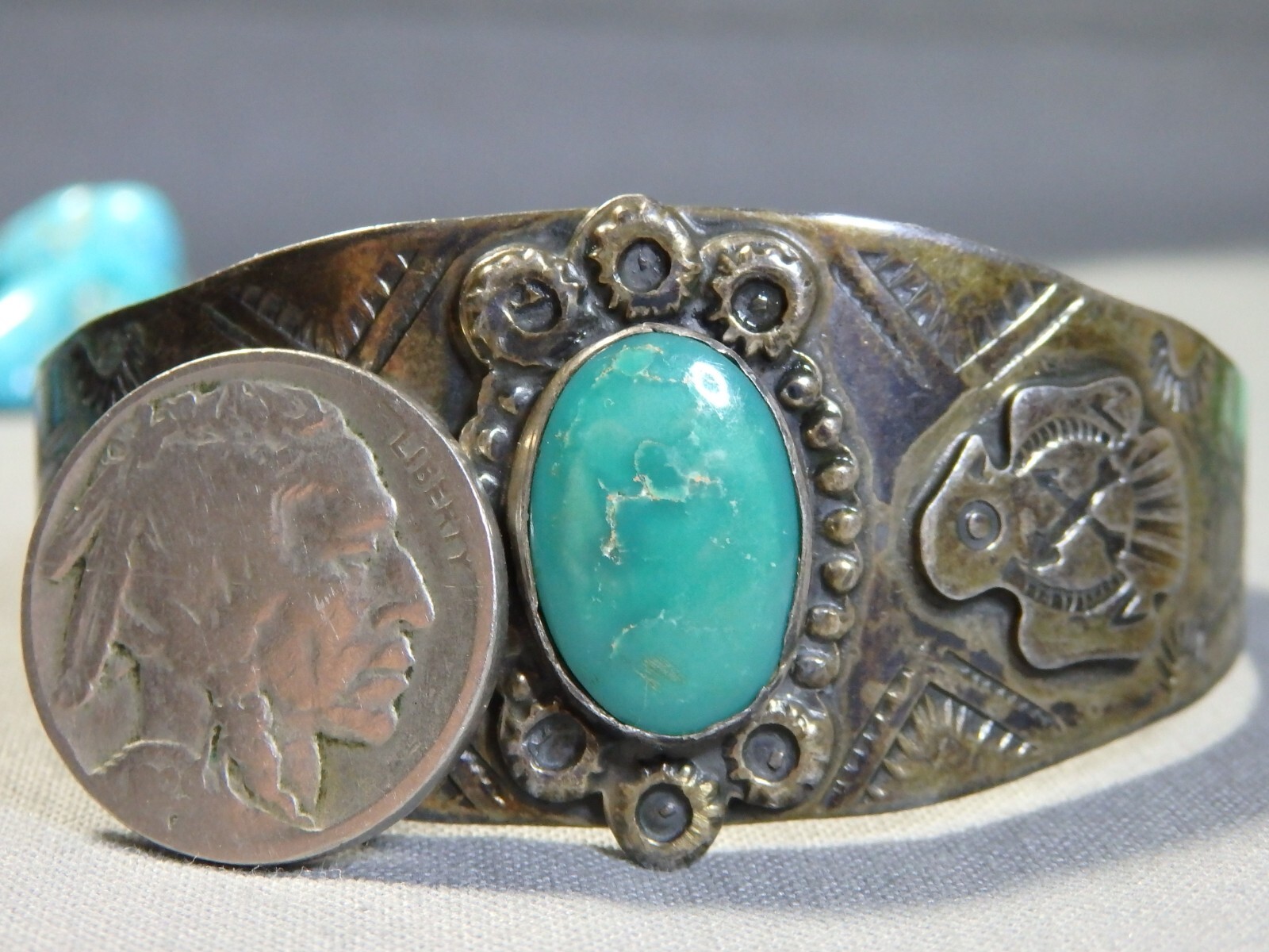 Fred Harvey Era NAVAJO Blue Gem TURQUOISE Sterling Silver THUNDERBIRD Bracelet