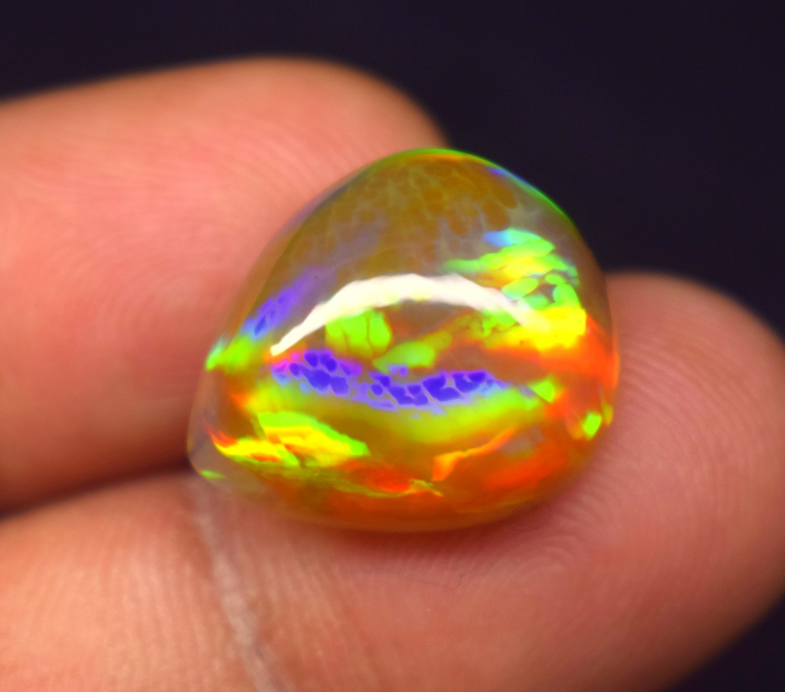 Ethiopian ++Fire Natural Opal 12.20 Crt Cabochon Gemstone Opal 17.2×14.6×9.2 mm