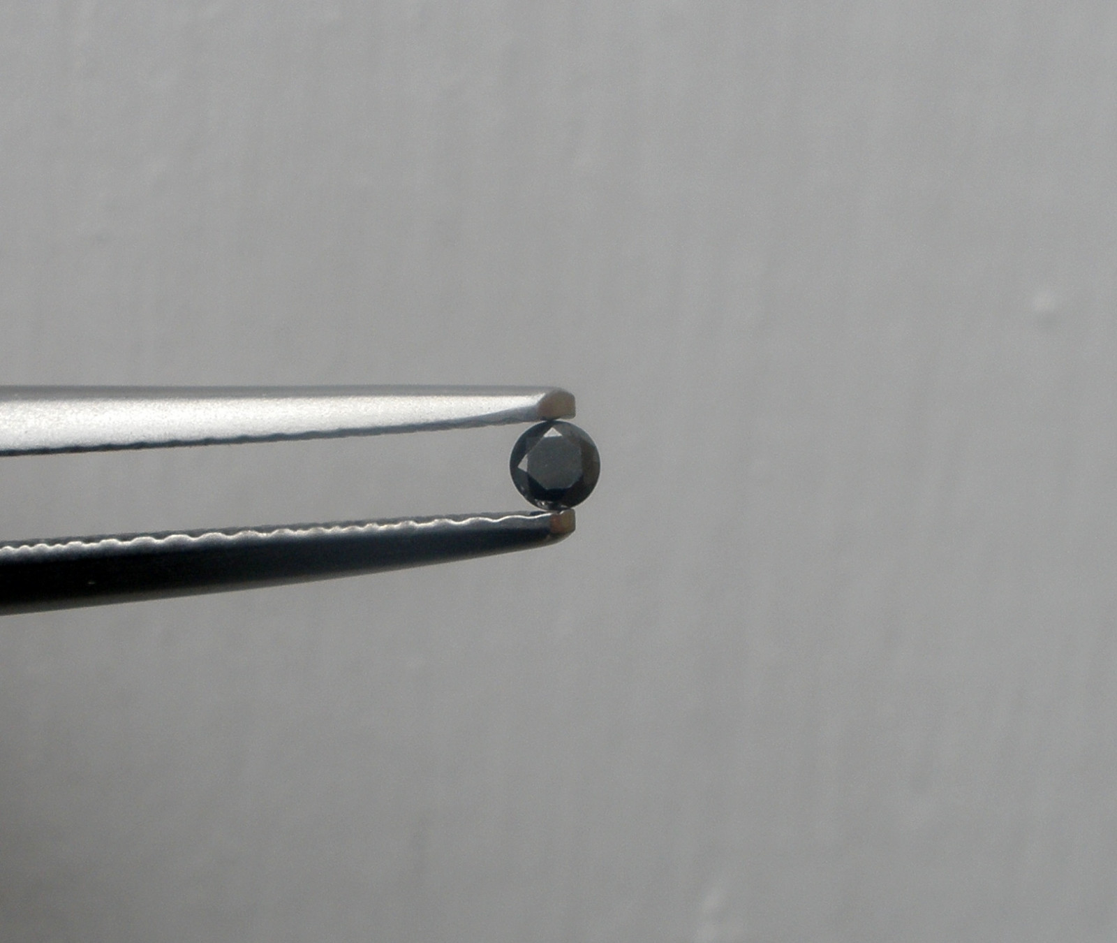 Natural Black diamond loose faceted round 1.3mm