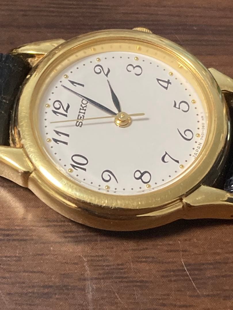 SEIKO Round Gold Color 7N01-6880 Watch From Japan