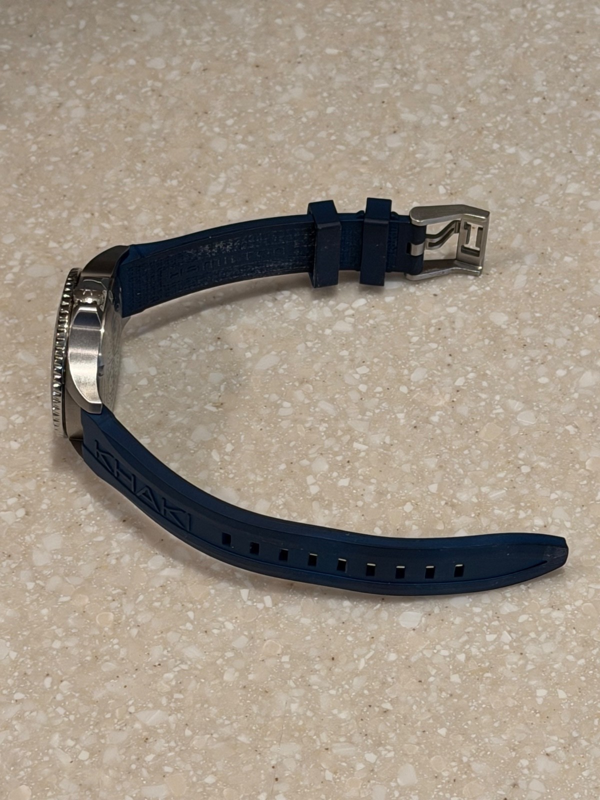 hamilyon khaki navy scuba 40mm blue rubber strap H82345341