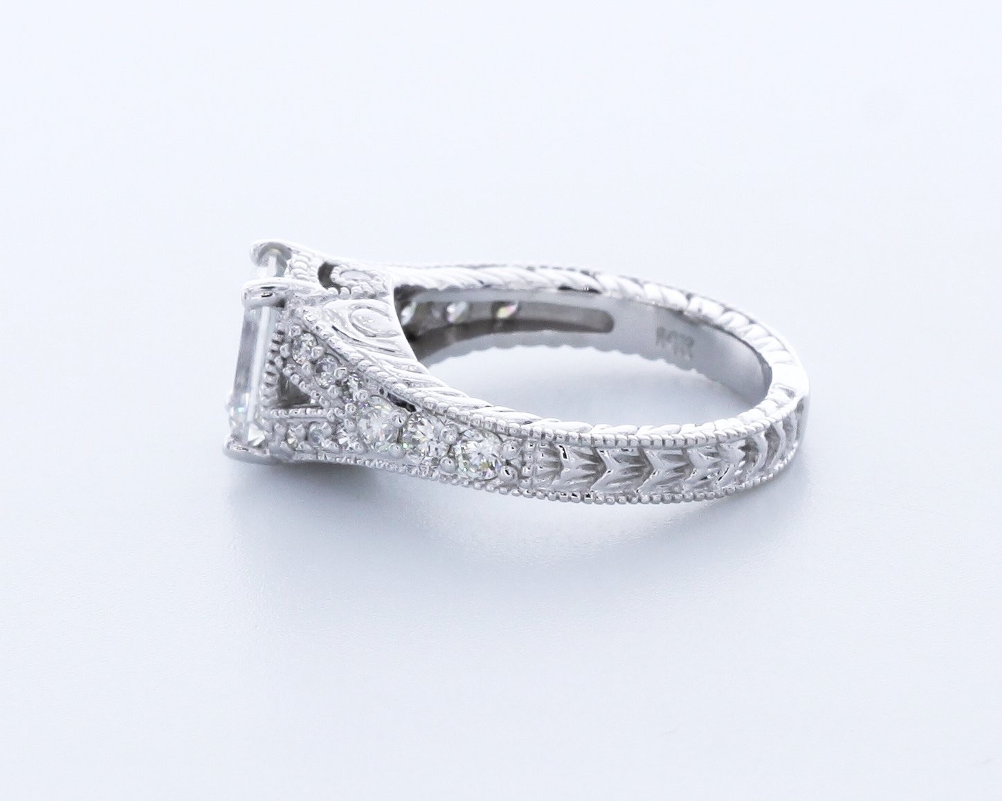 2.5CT Lab-Created Diamond E/VVS2 Very Good Emerald Cut 14K White Gold 4-Prong Se