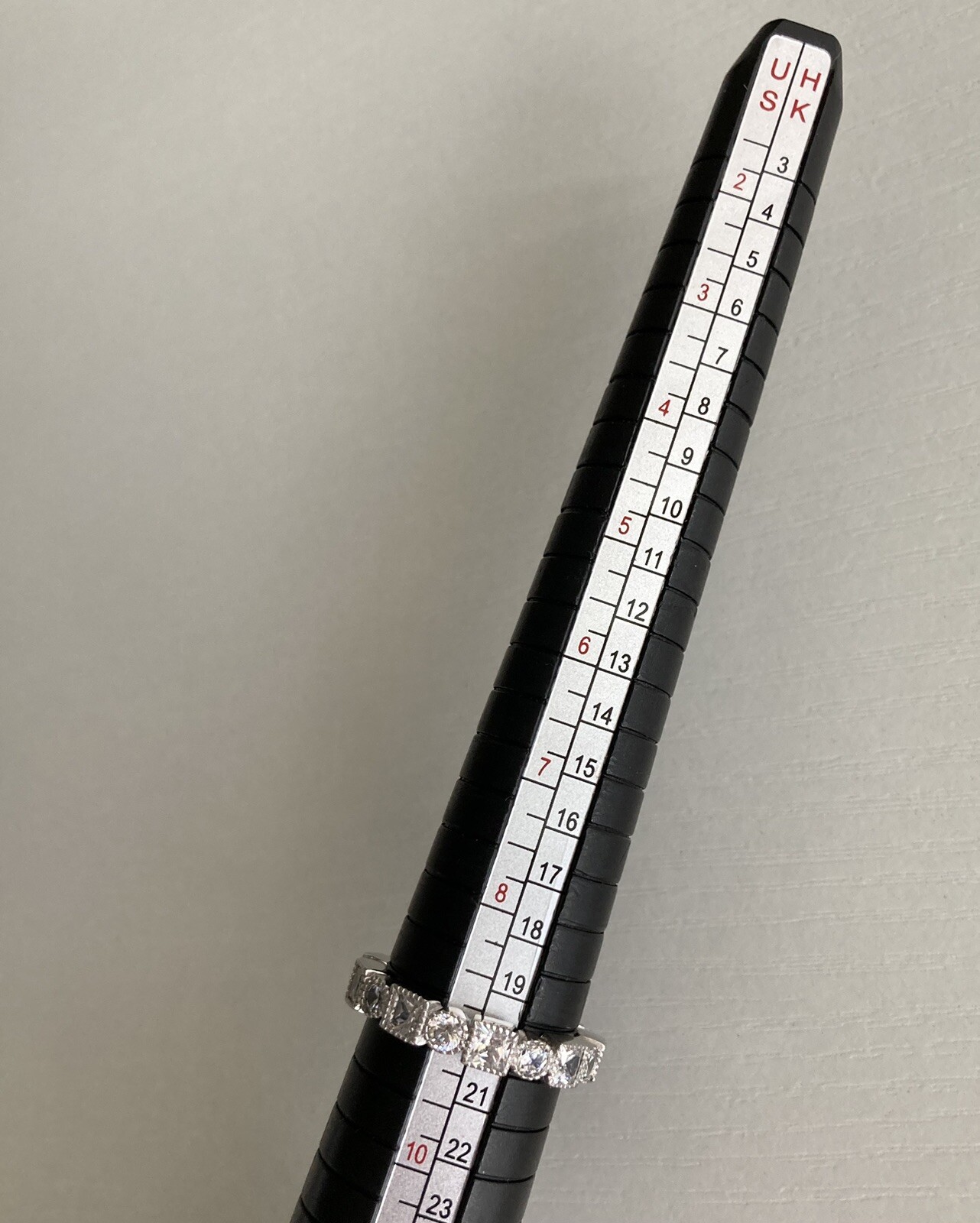 Fuzion Creation FZN Sterling Silver Cubic Zirconia Band Ring 925 Size 9 4.15g