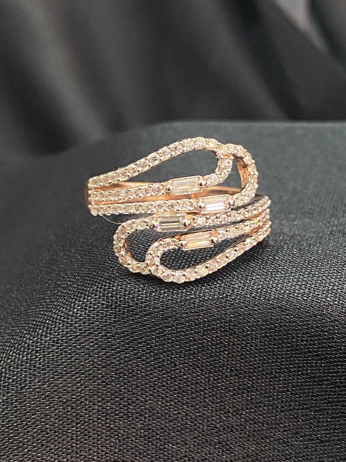 Pave 0.89 Cts Round Baguette Cut Diamonds Engagement Band Ring In 14K Gold