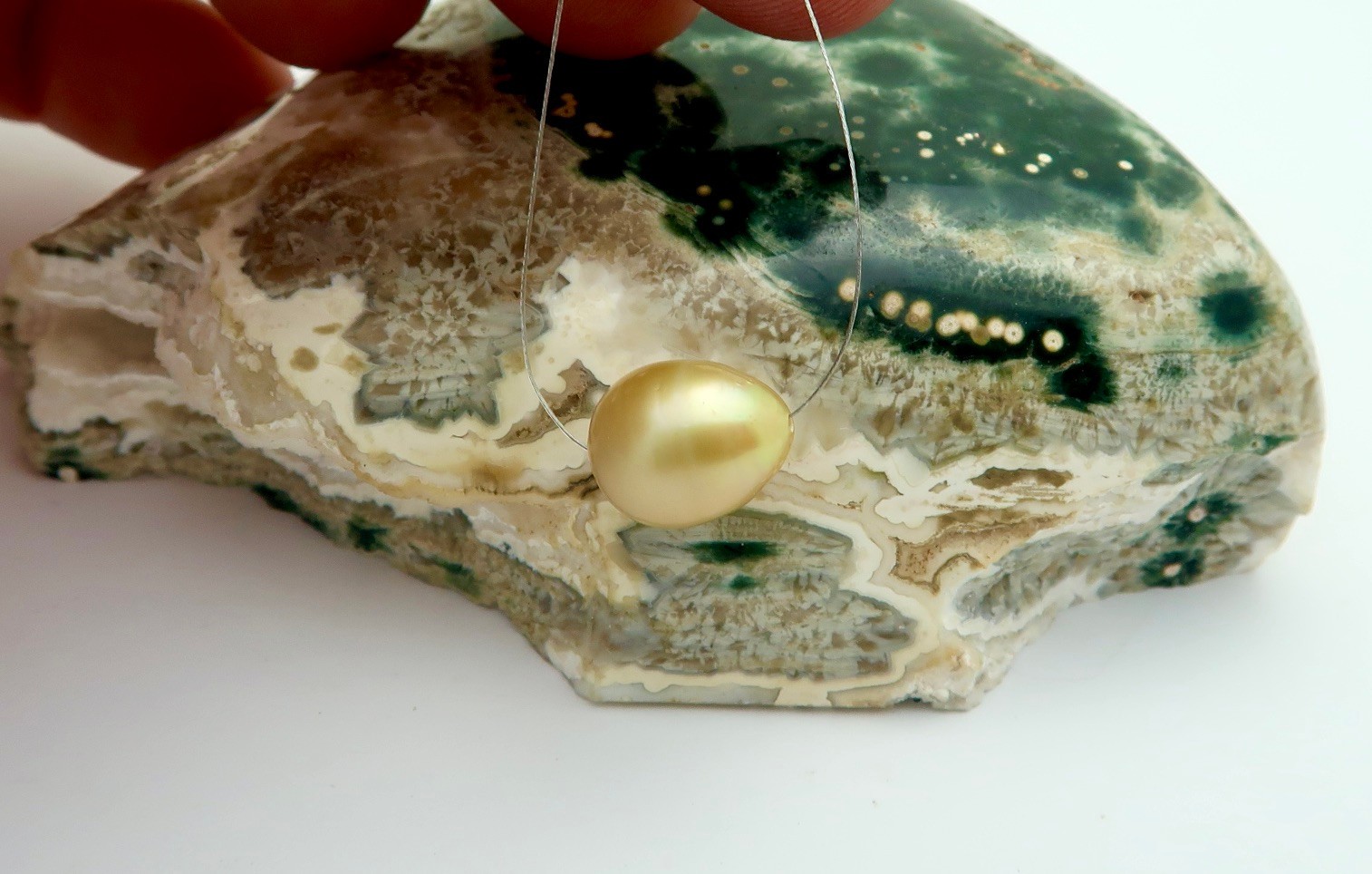 RARE EXOTIC GENUINE METALLIC GOLD SOUTH SEA PHILIPPINES CULTURED AA+ PEARL-10mm