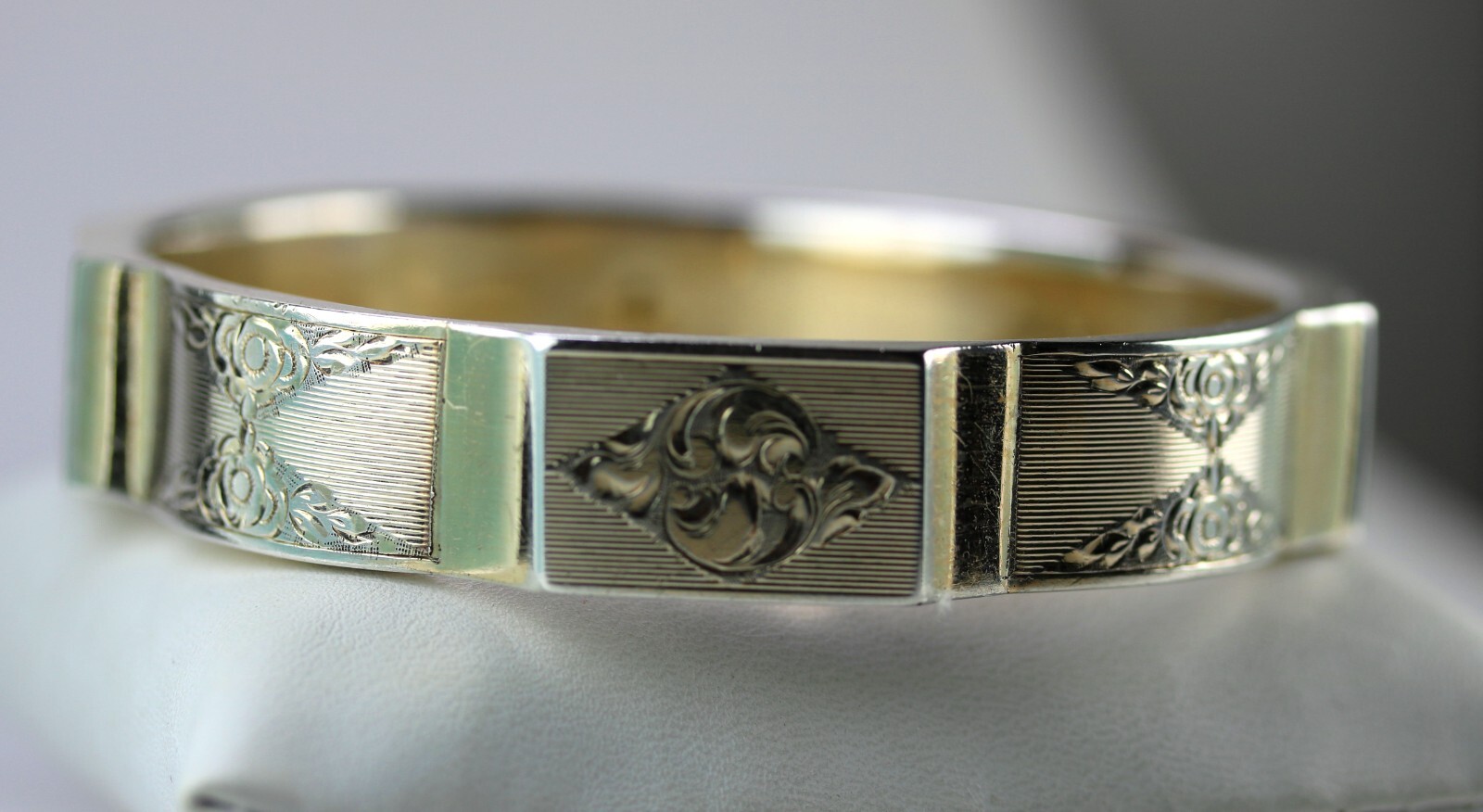 Vintage .900 Silver Art Nouveau Bangle 25.0g