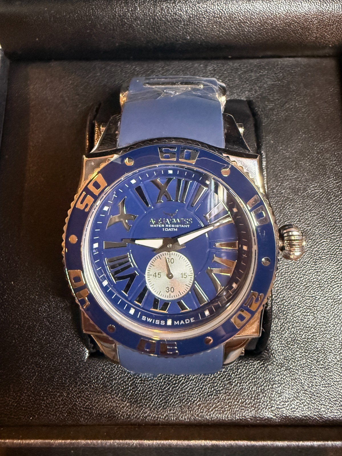 NEW IN BOX Men’s Aquaswiss Swissport G 62G0110 Blue Tone Watch