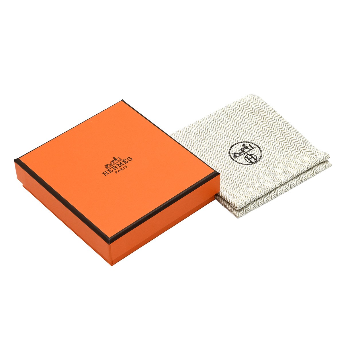 Hermès Pop H Pendant Mini Necklace Metal Beige Brown Lacquer Silver 39cm #M-196