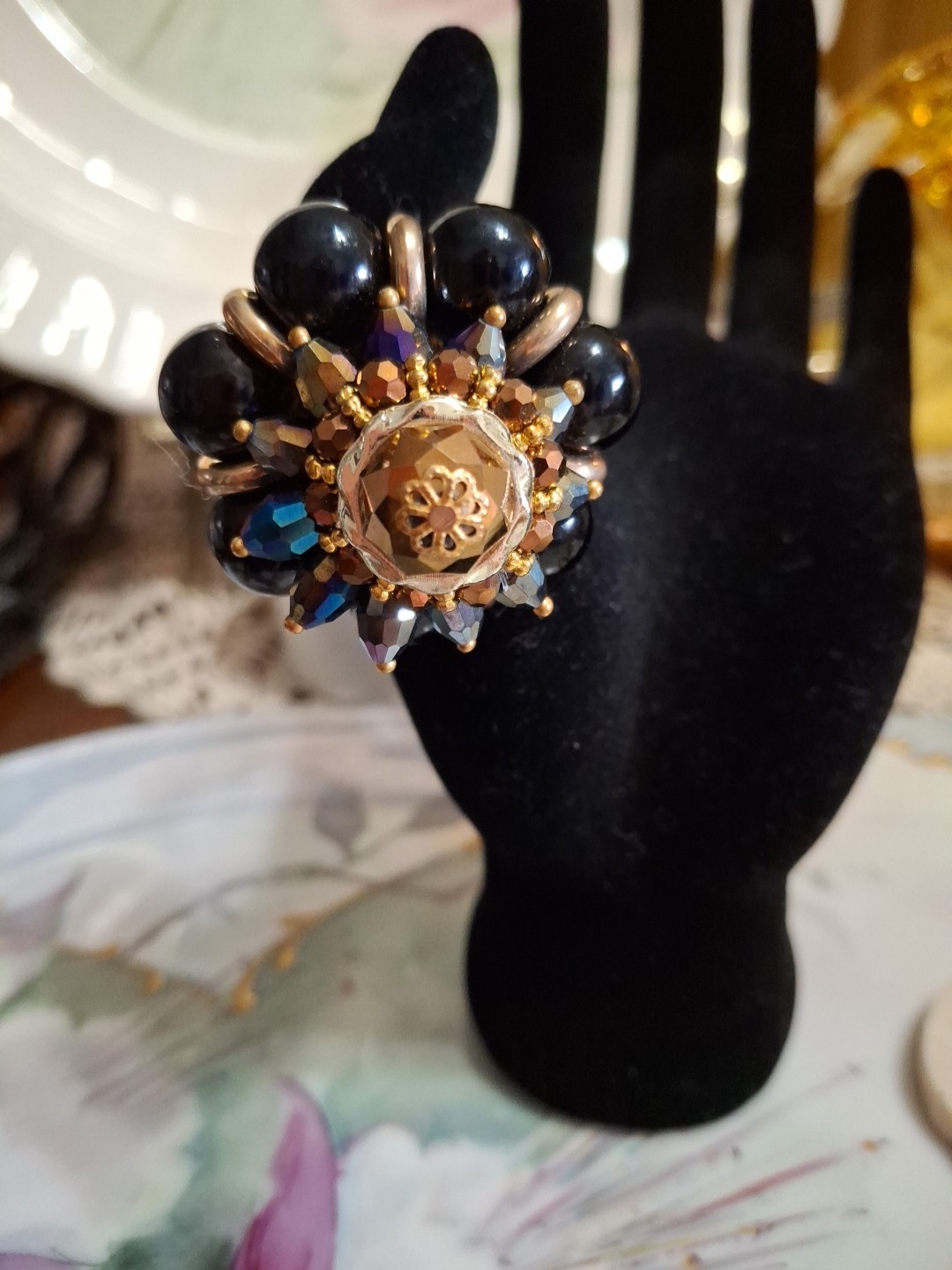 Large Domed Statement Stretch Cocktail Ring Blk Gold Purple Blue Rhinestones