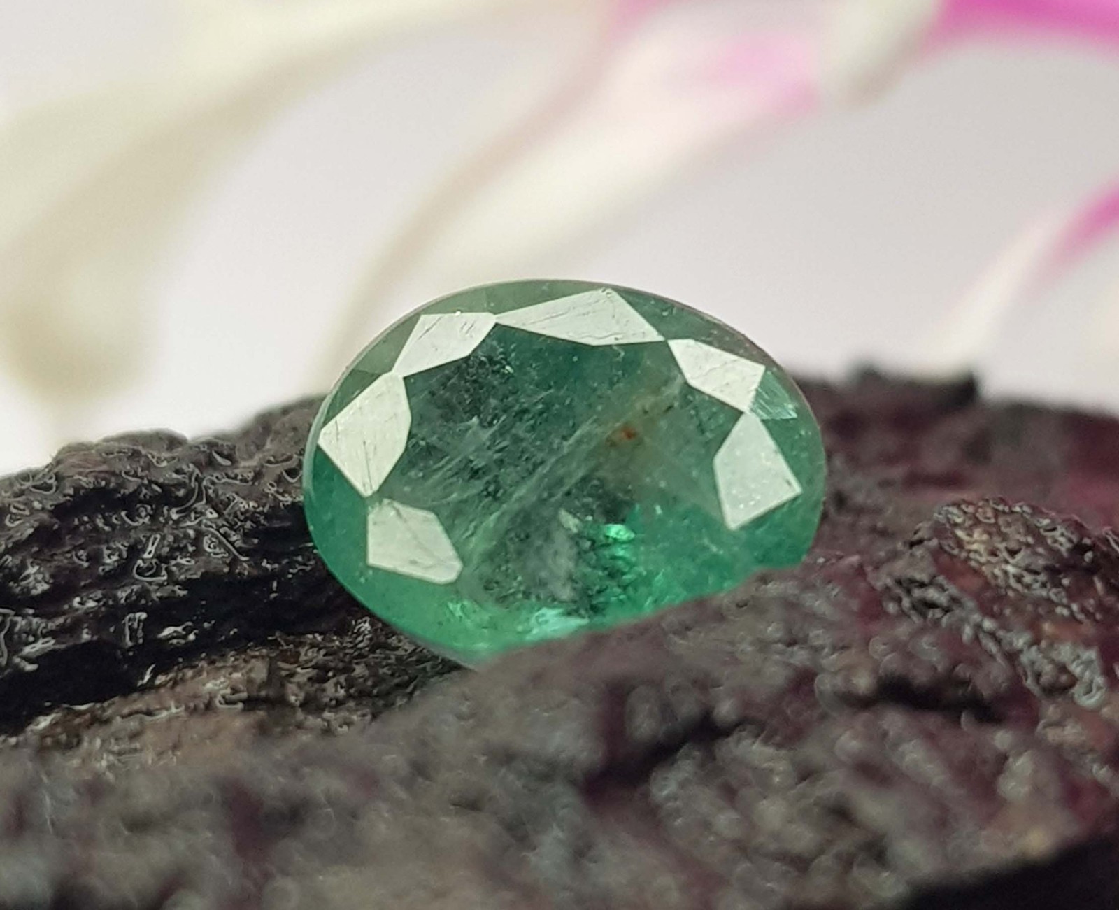 1.89 Ct Natural Emerald Oval Cut Rich Green Zambian Mines Top Quality Gemstone