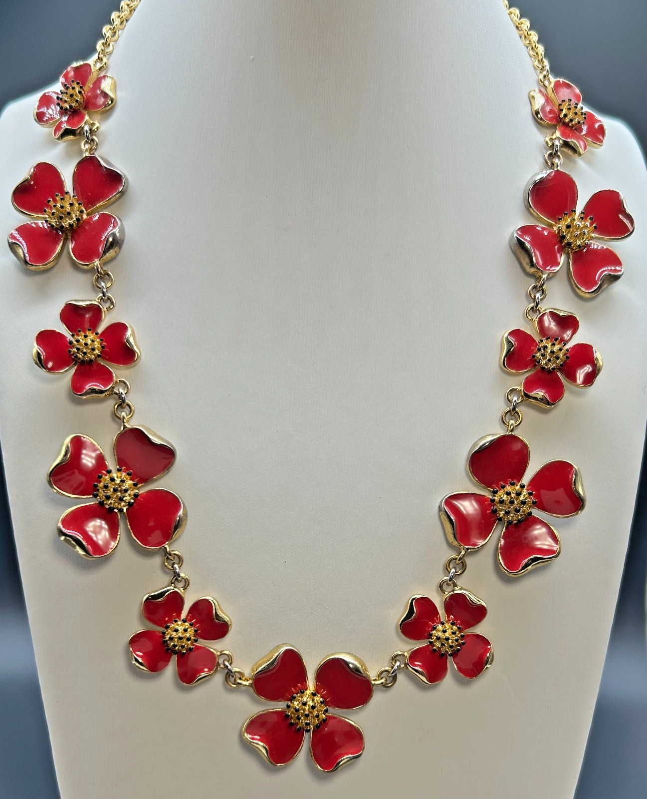 Ann Taylor Red Enamel Flower Statement Necklace Gold Tone Dogwood Bib NWOT MINT