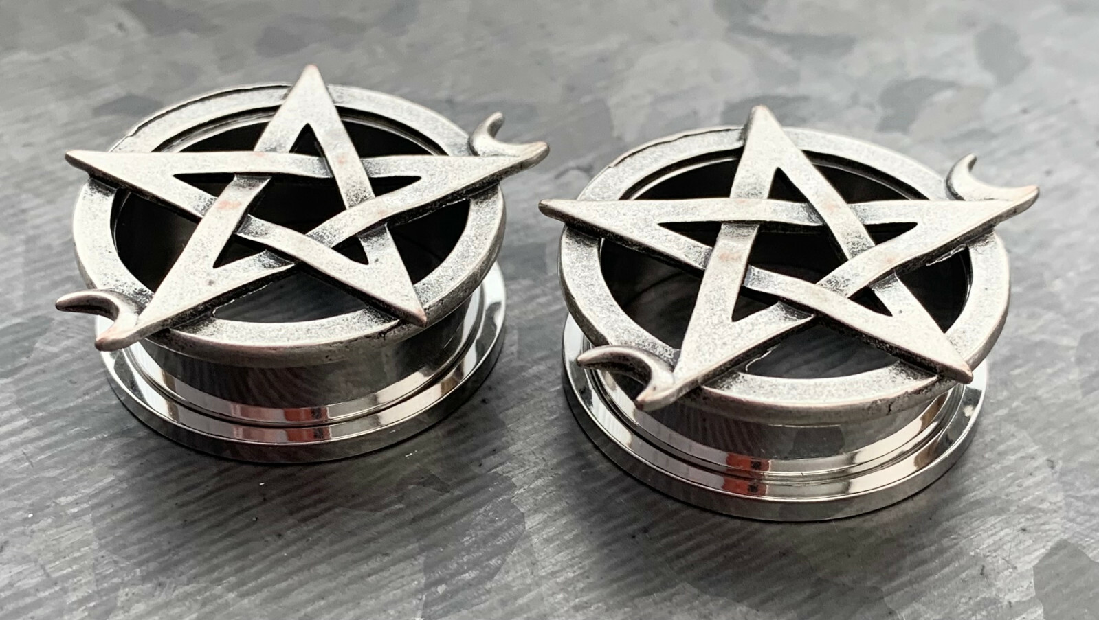 PAIR Pentagram Steel Screw Fit Tunnels Plugs Star Moon Wiccan Earlet Gauges