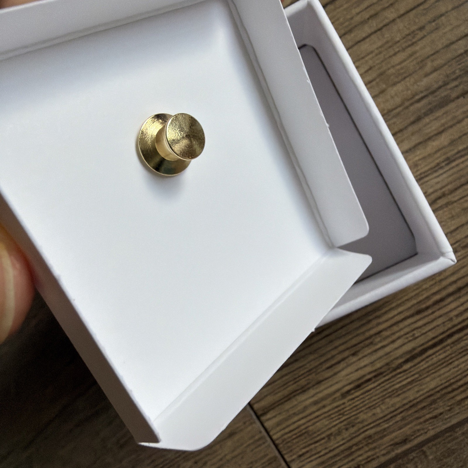 New in Box Valentino Logo Pin/ Gift With Purchase From Valentino Beauty