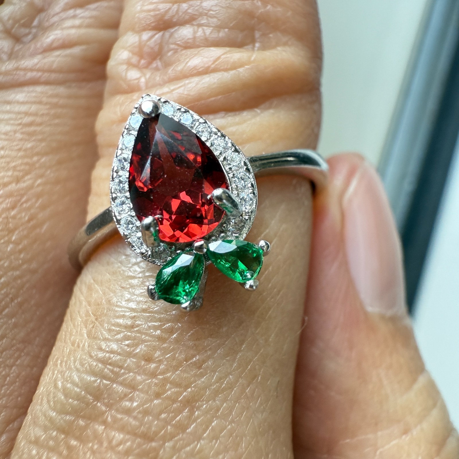 925 Sterling Silver Ring 7x5mm Natural Rhodolite Garnet Zircon Carrot Diopside