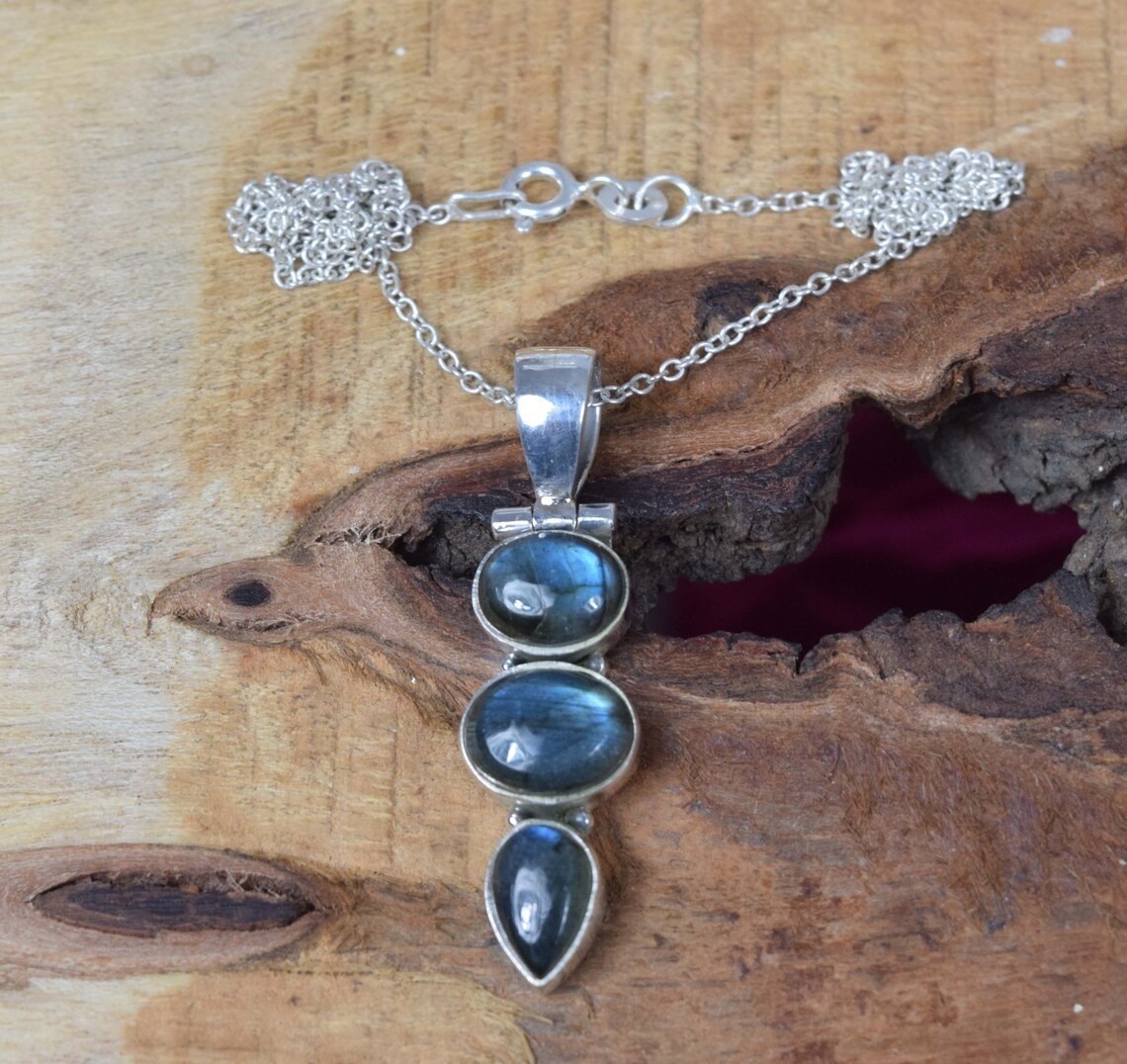 Nice Labradorite Gemstone 925 Sterling Silver Handmade Pendant